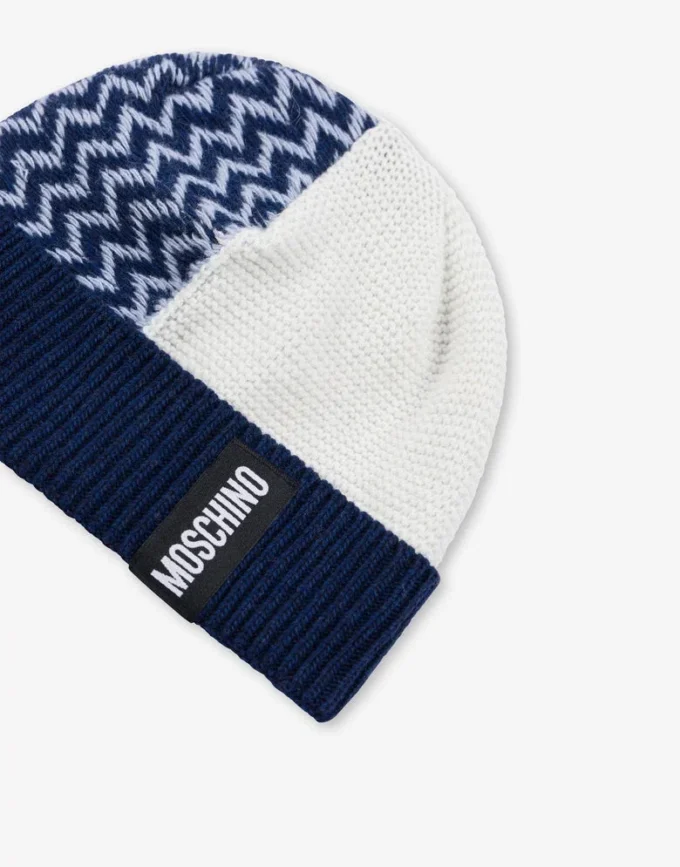 Broderad patchwork-hatt Broderad patchwork-hatt