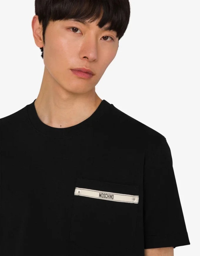 Broderad T-shirt i ekologisk bomullsjersey