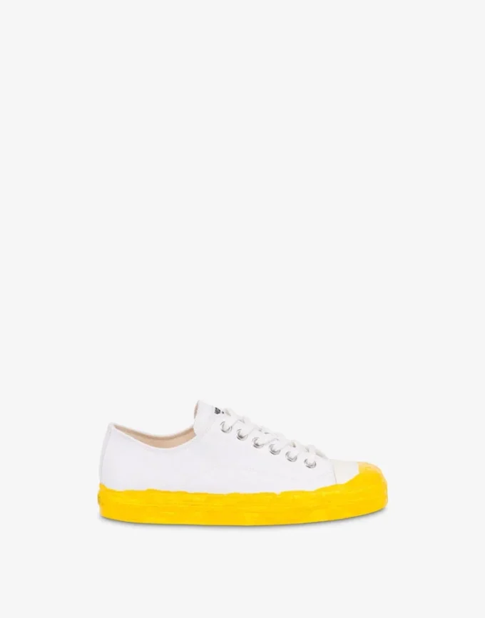 Canvas sneakers