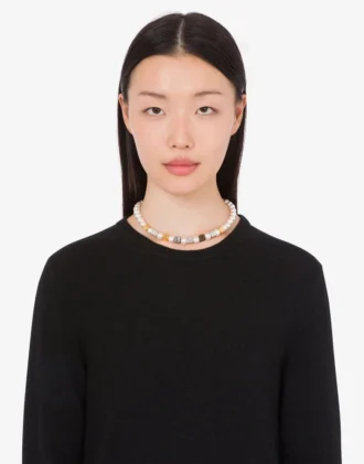 Chokerhalsband med pärlor