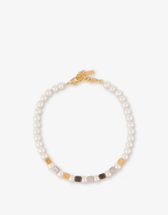 Chokerhalsband med pärlor