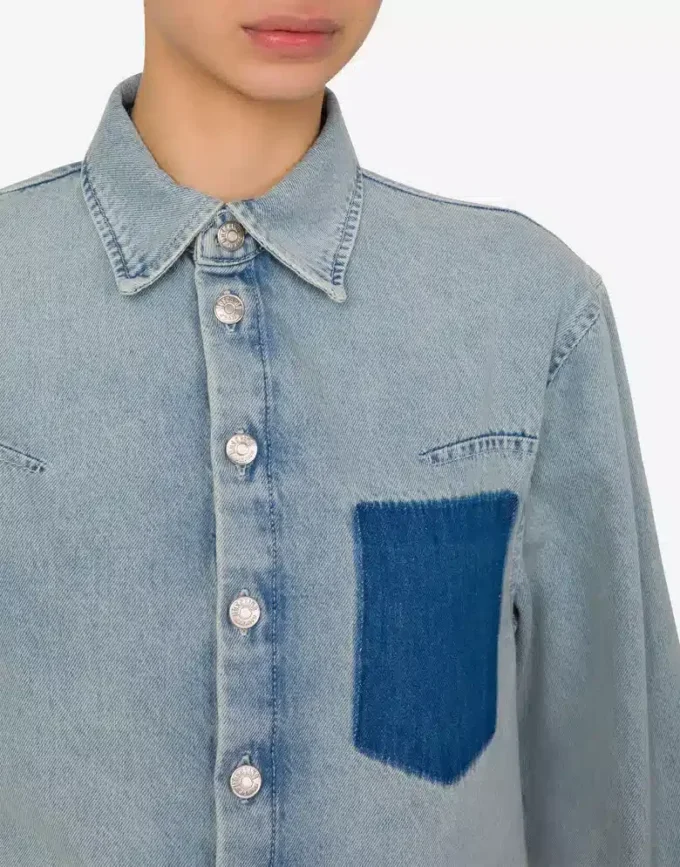 Lätt bomullsdenimskjorta