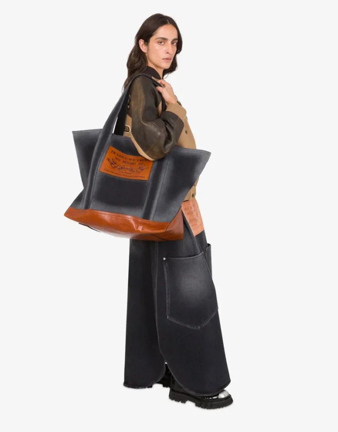 Maxi-väska i denim Maxi-väska i denim