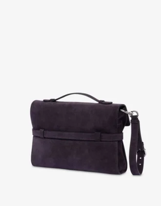 moschino tie me clutch exklusivt online 2 330x421 - Moschino Tie Me Clutch: Exklusivt online