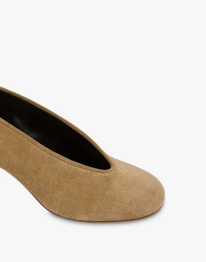 Pumps i anka-mocka
