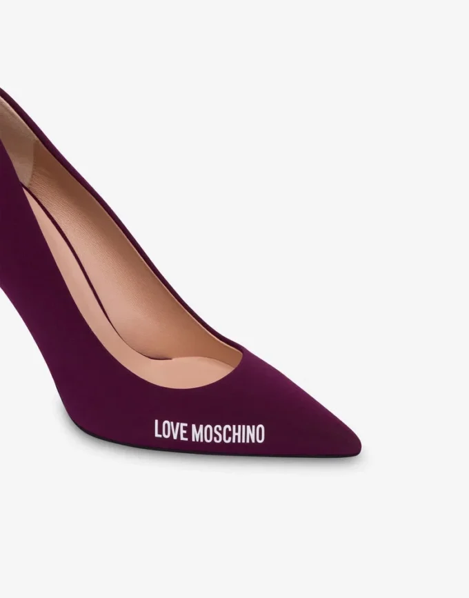 Pumps med neopren- och gummilogo