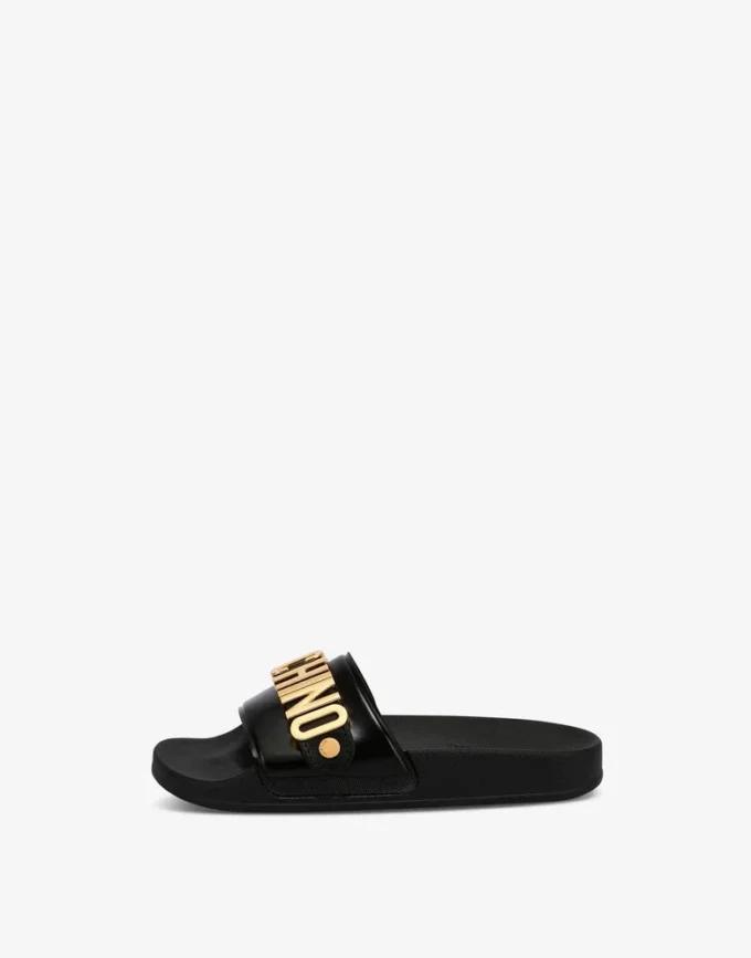 PVC-sandaler med bokstavslogotyp PVC-sandaler med bokstavslogotyp