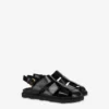 Sandaler i borstat kalvskinn