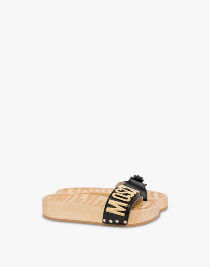 Sandaler i kalvskinn och trä