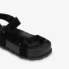 Sandaler i mocka