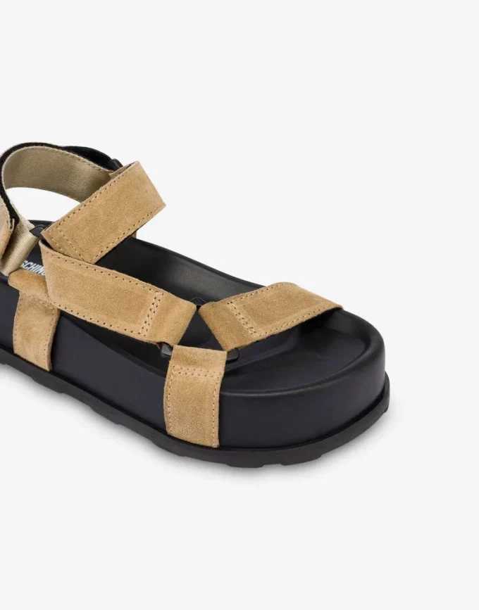 Sandaler i mocka