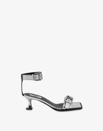 Sandaler med spegeleffekt