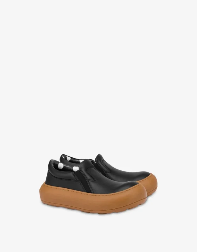 Slip-on-skor i kalvskinn