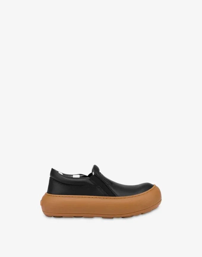 Slip-on-skor i kalvskinn