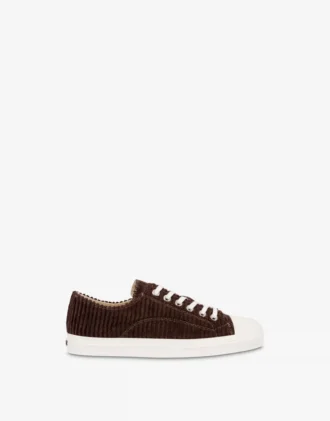 Sneakers i corduroy
