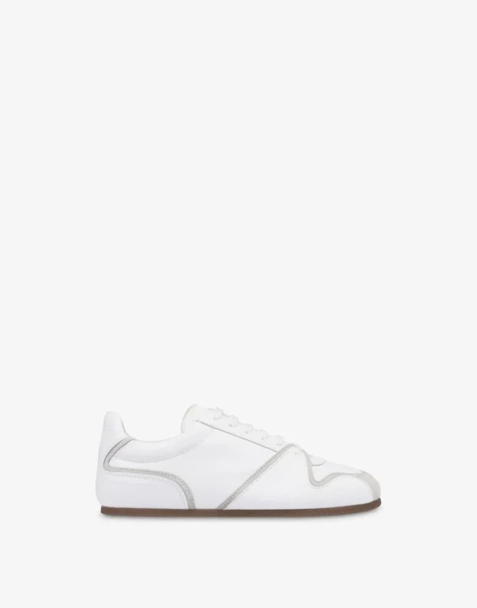 Sneakers i kalvskinn och mocka