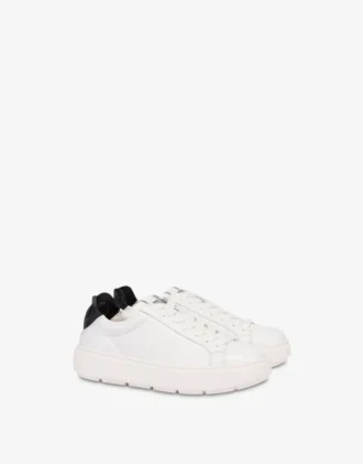 Sneakers i nappaläder och lammskinn