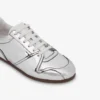 Sneakers med spegeleffekt